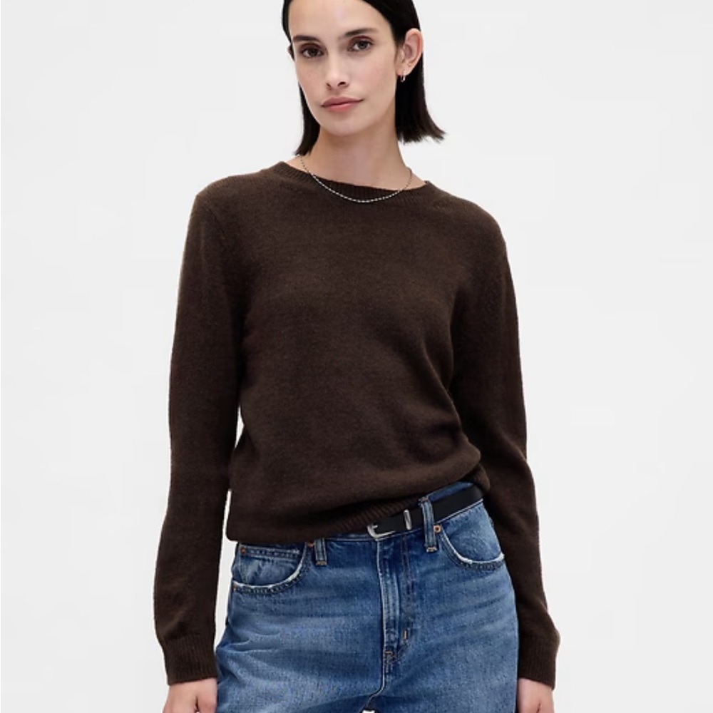 NWT GAP Women’s Crewneck Sweater - Wine - Picture 2 of 6